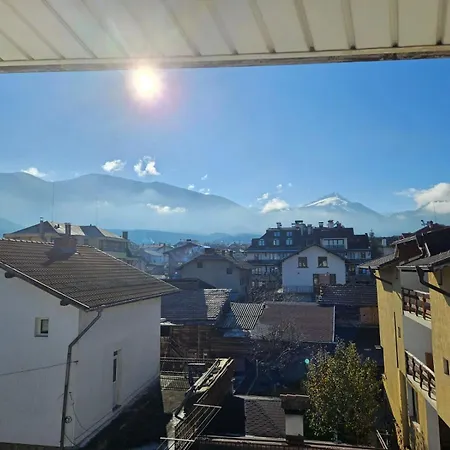 Maison d'hôtes Cтаи за гости бърдареви Bansko