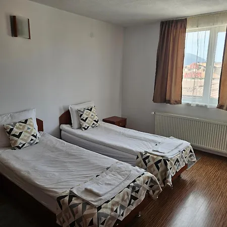 Cтаи за гости бърдареви Vendégház Banszko